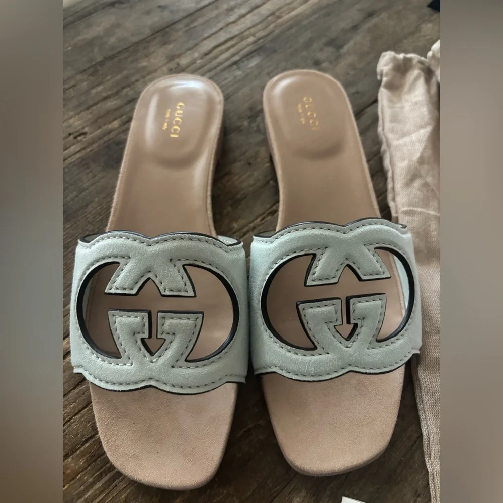 Gucci Scamosciato Sandals - Picture 5 of 12